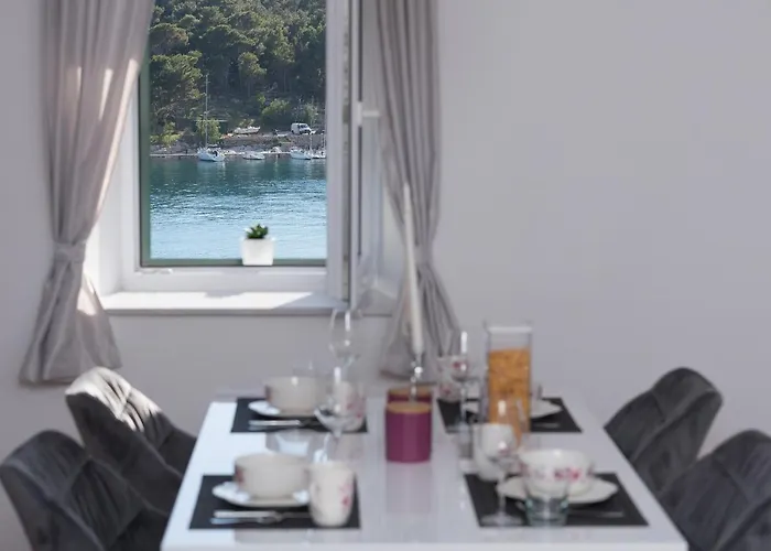 Lägenhet Lungo Mare, Centar *