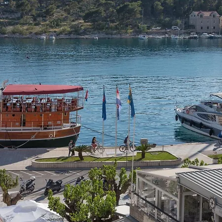 Apartment Lungo Mare, Centar