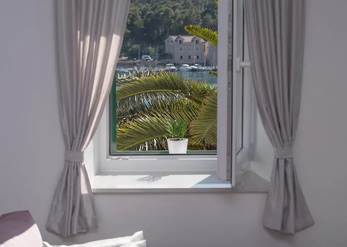 Lungo Mare, Centar * Makarska